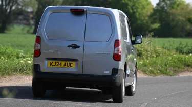 Citroen Berlingo Van - rear cornering