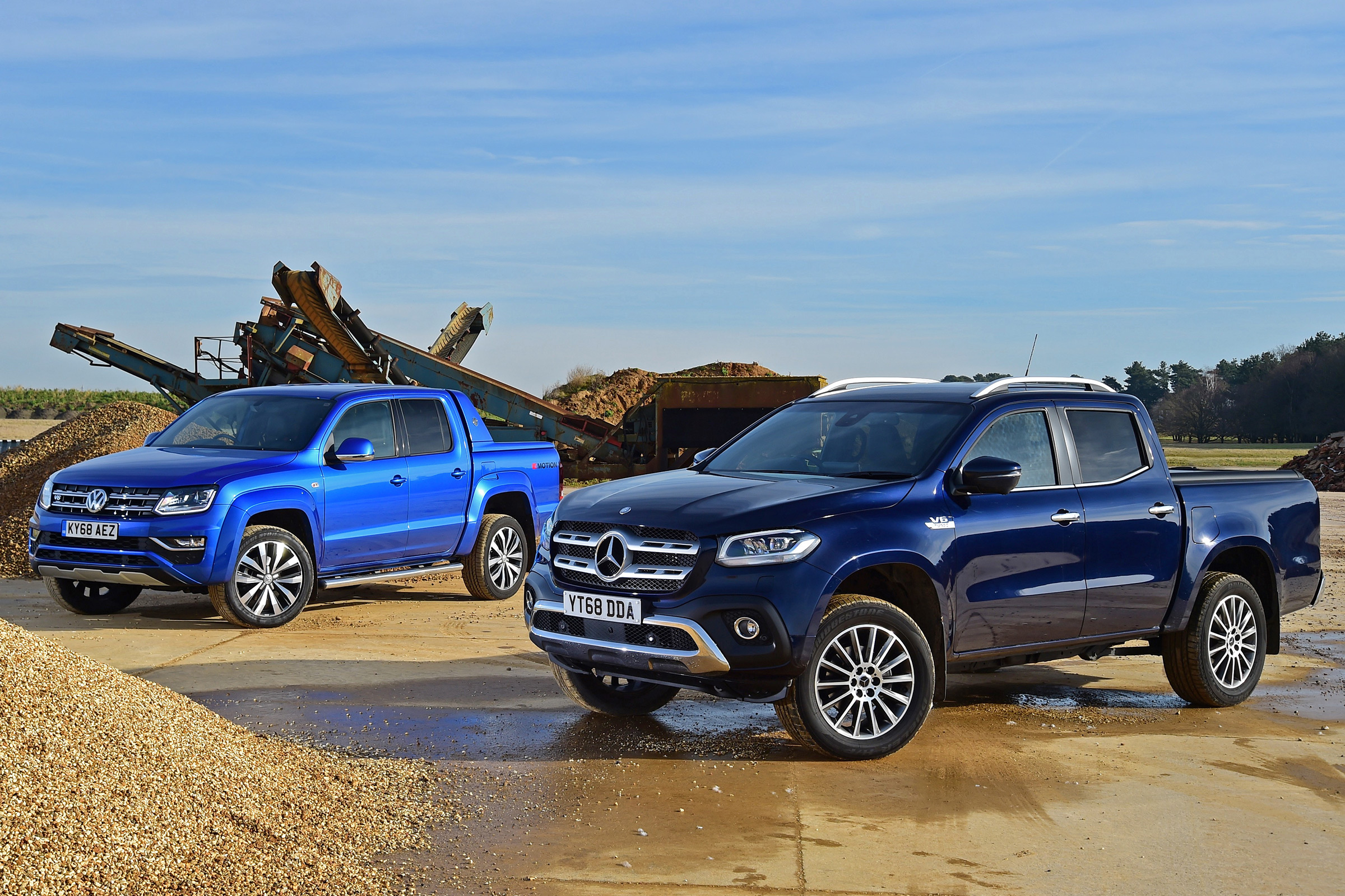 Mercedes XClass vs Volkswagen Amarok Auto Express