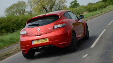 Renault Megane RS 275 Cup-S 2016 rear tracking