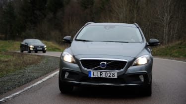 Volvo V40 Drive-E 3cyl prototype review