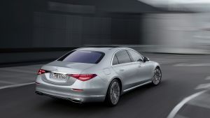 Mercedes%20S-Class%202020%20official%20pics-45.jpg