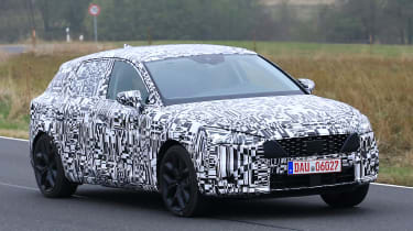 SEAT Leon badge