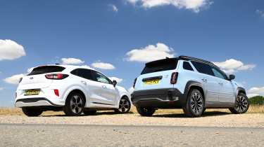 Renault 4 vs Ford Puma Gen-E - rear