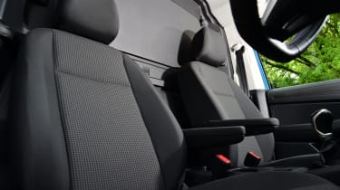 Volkswagen Caddy Cargo - seats
