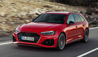 Audi RS 4 Avant - front