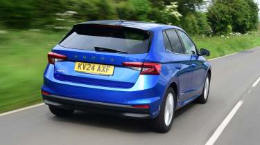 Skoda Fabia - rear tracking