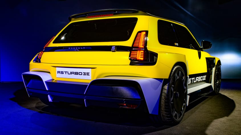Новый Renault 5 Turbo 3E Ellis Hyde - задний 3/4