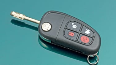 Jaguar X-Type keyfob