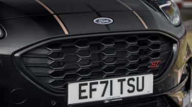 Ford Puma ST Gold - grille