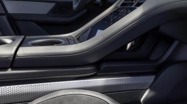Porsche Taycan 4S facelift - interior