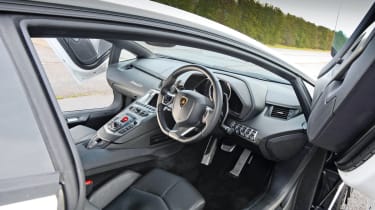 Lamborghini Aventador dash