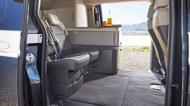 Volkswagen California - interior