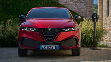 Alfa Romeo Tonale - full front