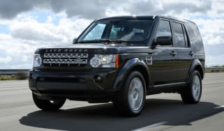 2013 Land Rover Discovery 4 front action