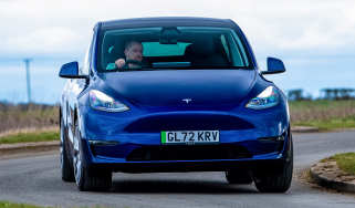 Tesla Model Y Long Range - front cornering