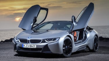 BMW i8 Coupe - front