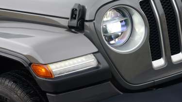 Used Jeep Wrangler Mk4 - front light