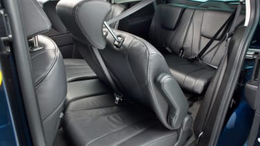 Used Mazda 5 - seats