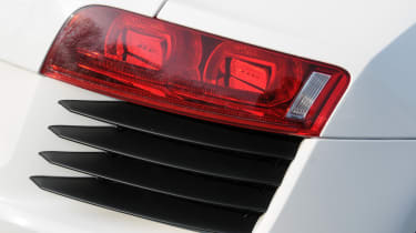 Audi R8 Spyder light