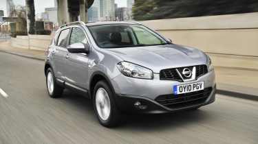 Nissan Qashqai - front tracking