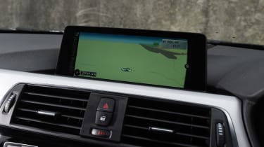 BMW 3 Series Touring - sat-nav