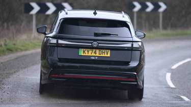 Volkswagen ID.7 Tourer - rear full width, lights off