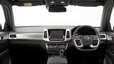 SsangYong Rexton - interior