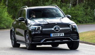 Mercedes GLE - front cornering