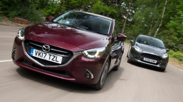Mazda 2 vs Ford Fiesta - Twin test