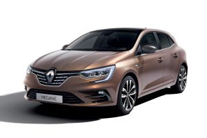 Renault Megane - front studio