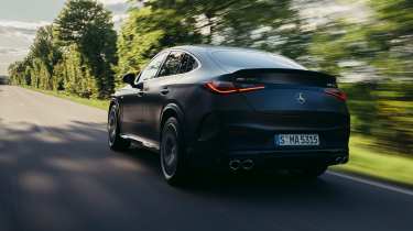 Mercedes-AMG GLC 53 - rear tracking