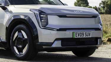 Kia EV9 Air - grille