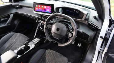 Peugeot E-2008 GT long termer - dash