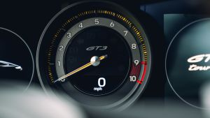 Porsche 911 GT3 Touring Package - dials