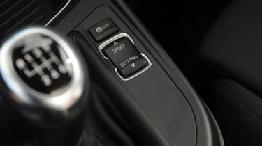 BMW 116i Sport eco button