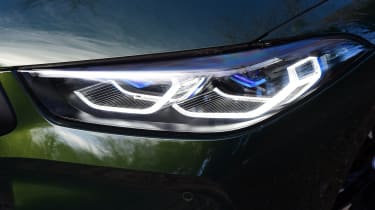 BMW M850i - headlight