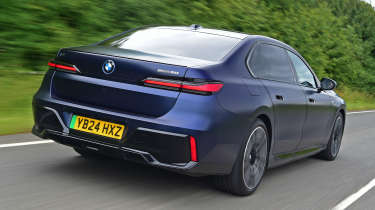 BMW i7 - rear