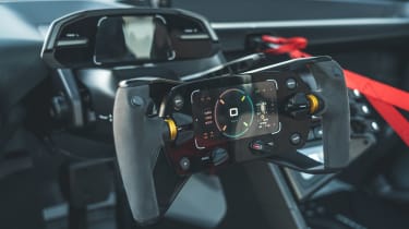 Porsche Mission R concept - steering wheel