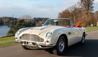 Electric Aston Martin DB6 Mk2 Volante - front