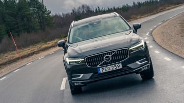 Volvo XC60 ride review - full front tracking