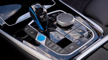 BMW iX5 Hydrogen - centre console
