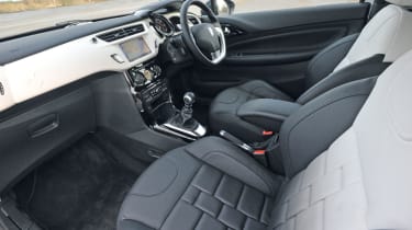 Citroen DS3 Ultra Prestige interior