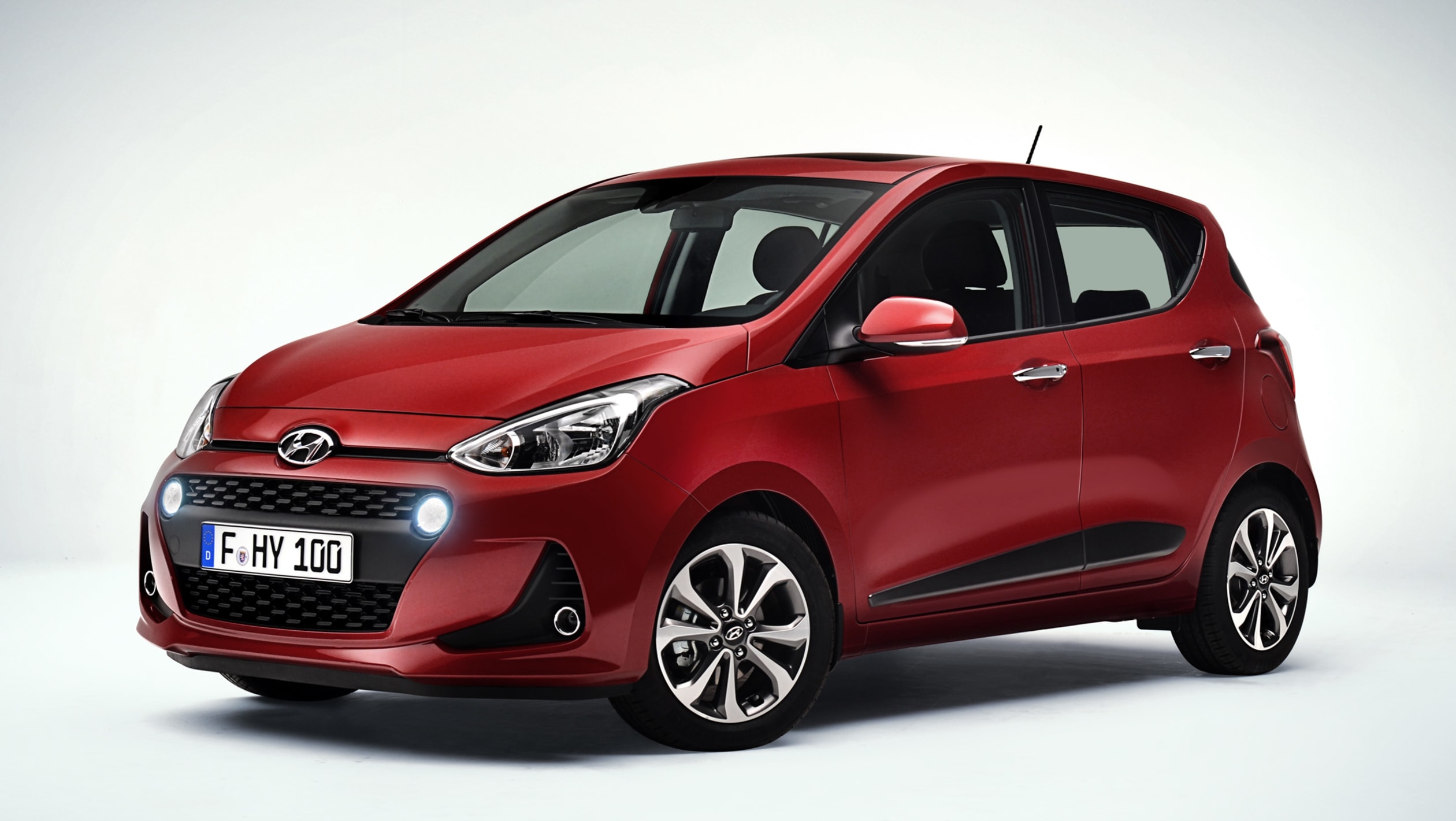 Hyundai i10 2016 facelift - pictures | Auto Express