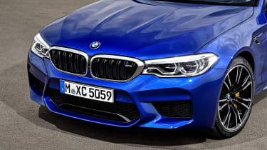 BMW M5 - front detail