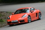 Porsche 718 Cayman 2016 - front cornering 2