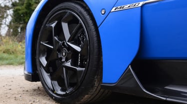 Maserati MC20 - alloy wheels