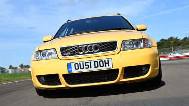 Audi RS 4 (B5) - front tracking