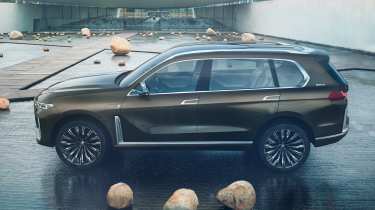 BMW X7 Concept - side