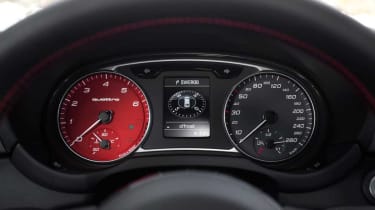Audi A1 quattro dials