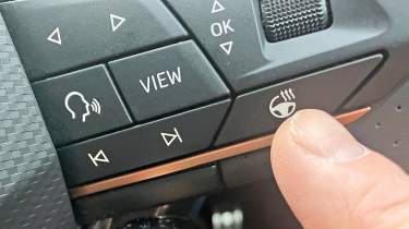 Cupra Terramar V2 - heated steering wheel